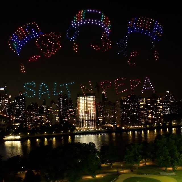 Entertainment legends Salt-N-Pepa in drone light show for Hip Hop 50 in NYC